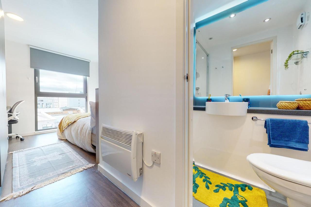 Canvas Glasgow: Private Rooms and Studios with Shared Kitchen Near City Centre Exterior photo